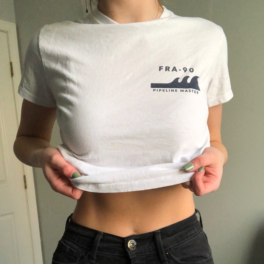 white brandy melville graphic top